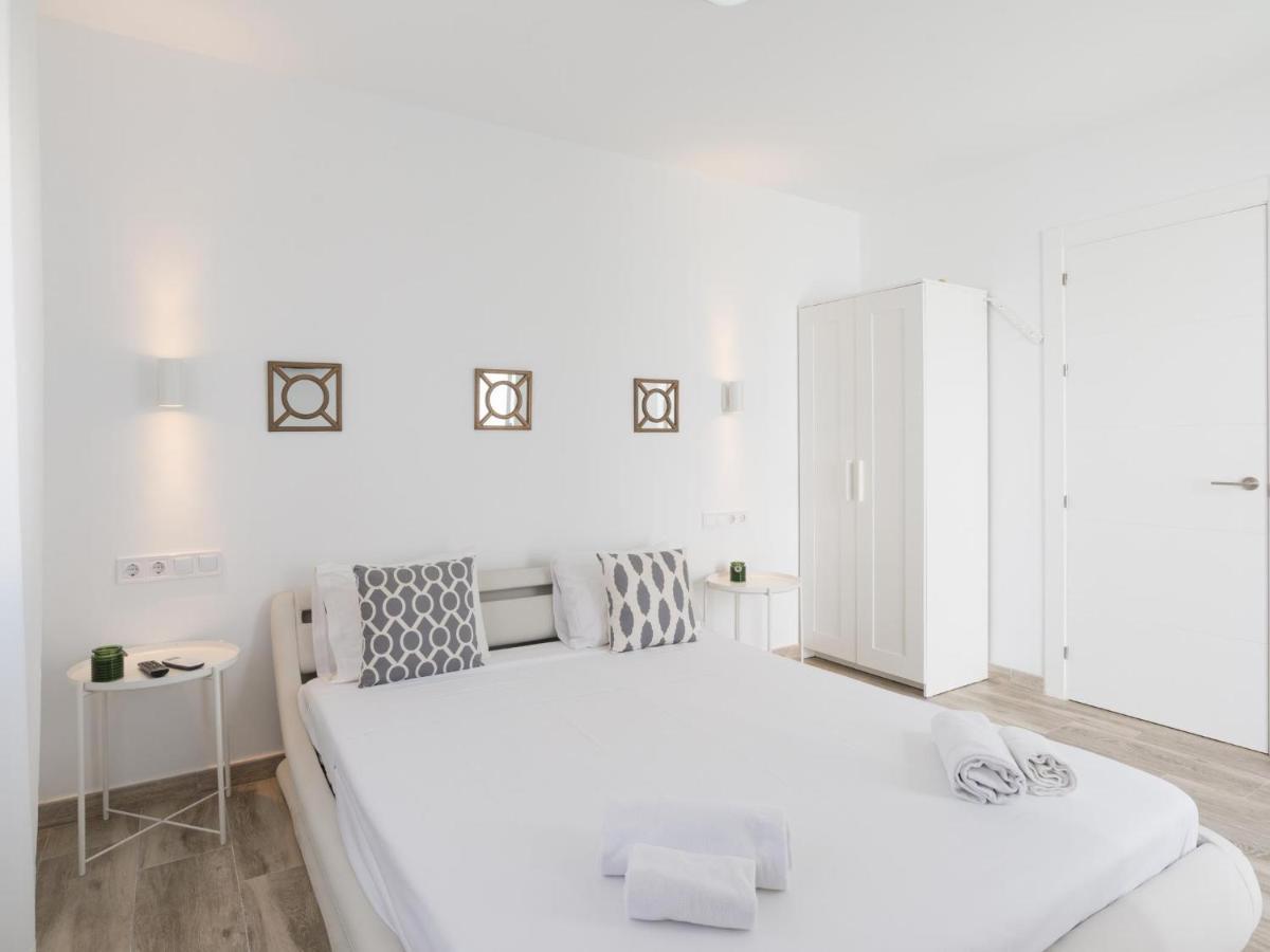 Appartement Preciosa Casa Terraza Privada 2Hab 2Banos Ac à Málaga Extérieur photo